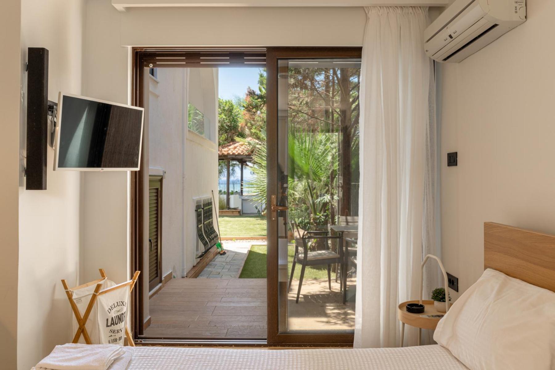 Alkis Guest House By Aegiankazarte Kapótidesz Kültér fotó
